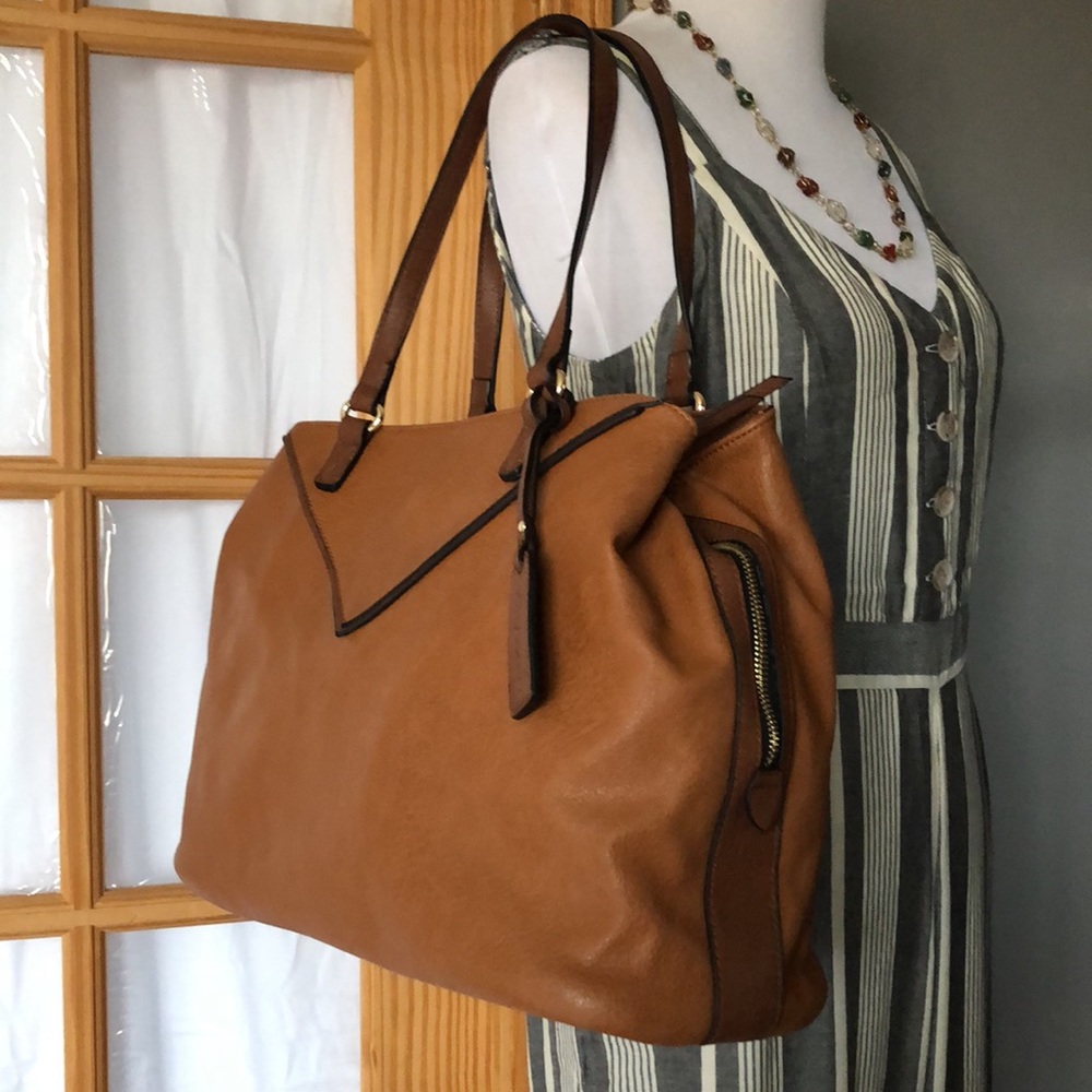 NWOT SOLE SOCIETY XL Work or Overnight Bag